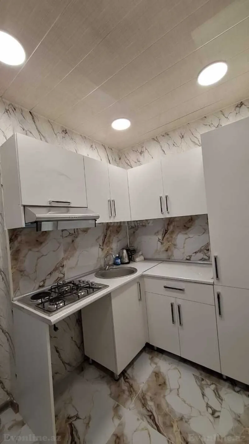 Satılır 2 otaqlı Mənzil Köhnə tikili 55 m² 4-cü mikrorayon - şəkil 6