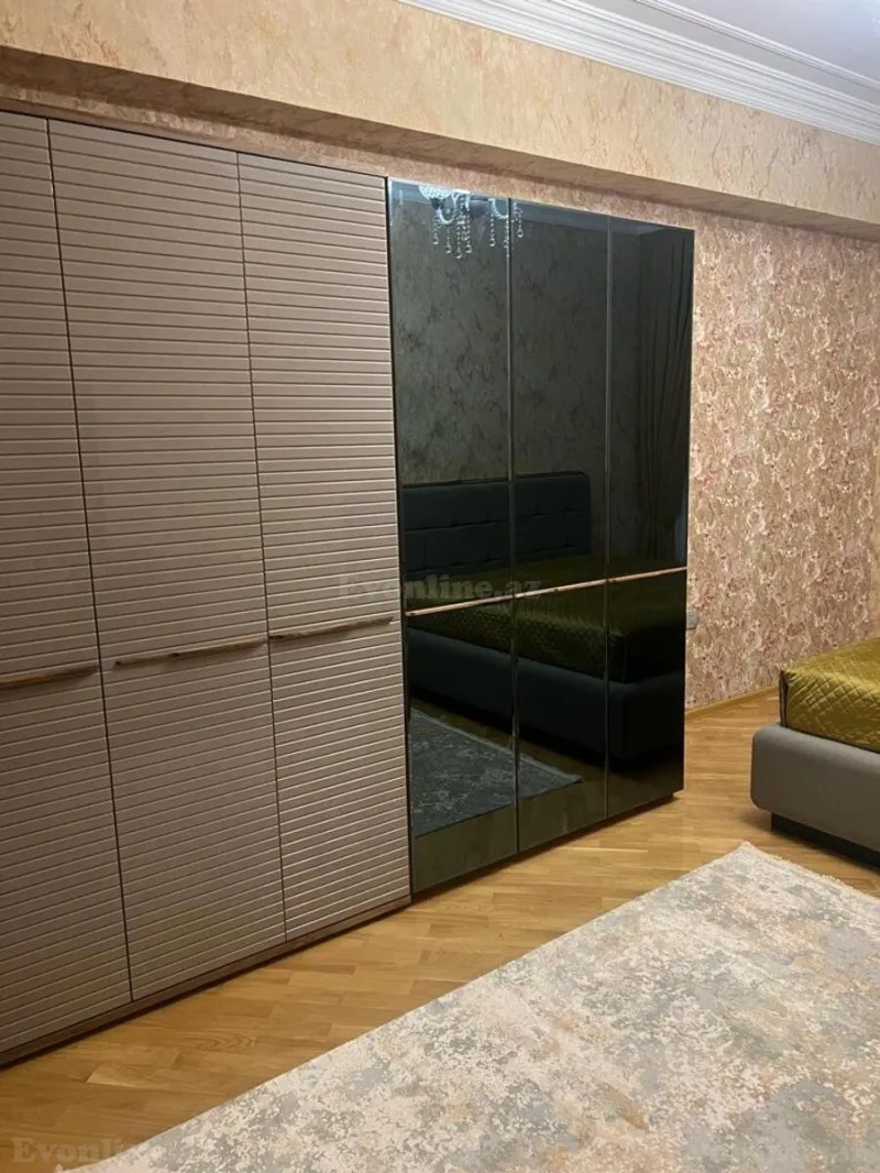 Satılır 4 otaqlı Mənzil Yeni tikili 157 m² Azadlıq prospekti m. - şəkil 6