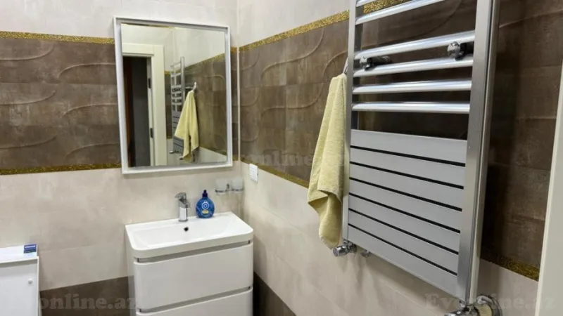 Kirayə verilir 4 otaqlı Mənzil Yeni tikili 120 m² Nəsimi m. - şəkil 15