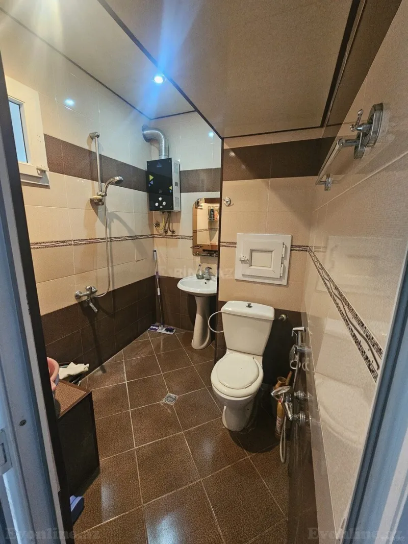 Satılır 1 otaqlı Mənzil Köhnə tikili 40 m² 4-cü mikrorayon - şəkil 7