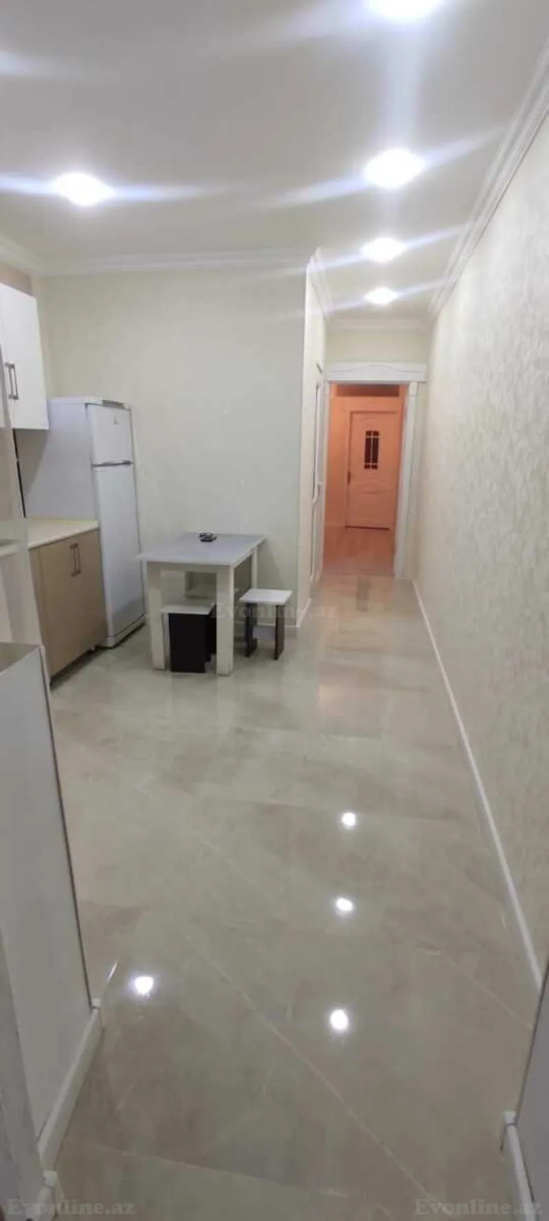 Kirayə verilir 2 otaqlı Mənzil Köhnə tikili 43 m² Binəqədi r. - şəkil 10