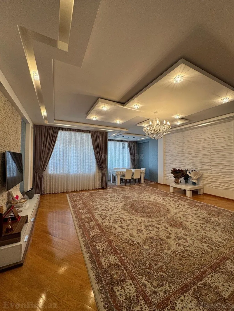 Satılır 3 otaqlı Mənzil Yeni tikili 160 m² 2-ci mikrorayon - şəkil 2