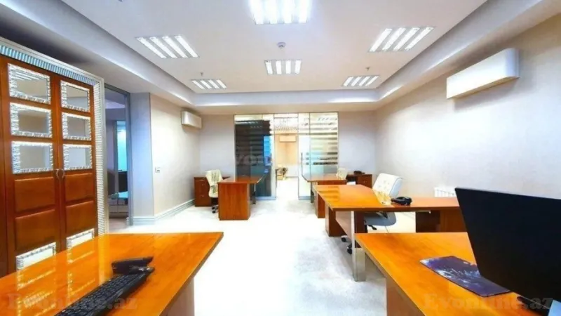 Kirayə verilir Ofis 178 m² Xətai m. - şəkil 2