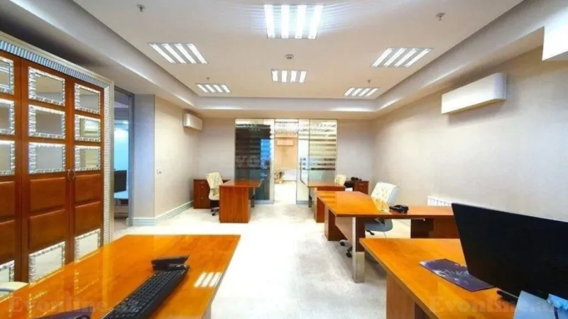 Kirayə verilir Ofis 178 m² Xətai m. - şəkil 8