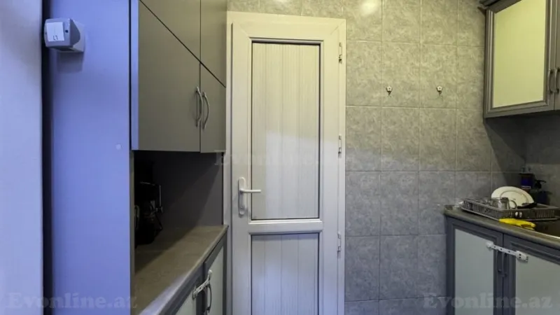 Satılır 2 otaqlı Mənzil Köhnə tikili 40 m² Elmlər Akademiyası m. - şəkil 9