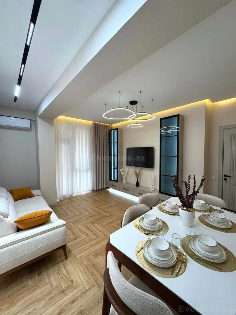Satılır 2 otaqlı Mənzil Yeni tikili 77 m² 28 May m.