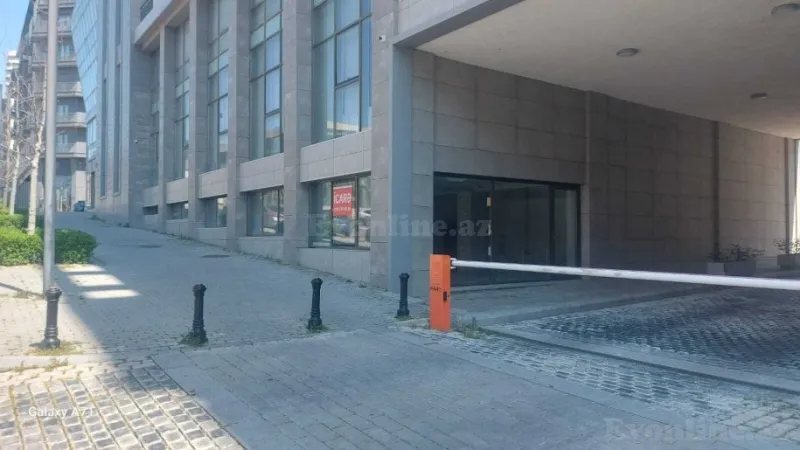 Obyekt 550 m² Xətai r. Kirayə verilir