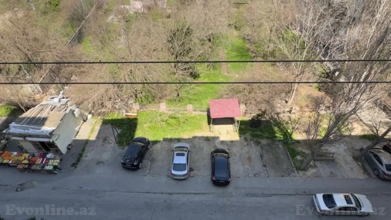 Satılır 3 otaqlı Mənzil Köhnə tikili 75 m² Qaraçuxur - şəkil 14