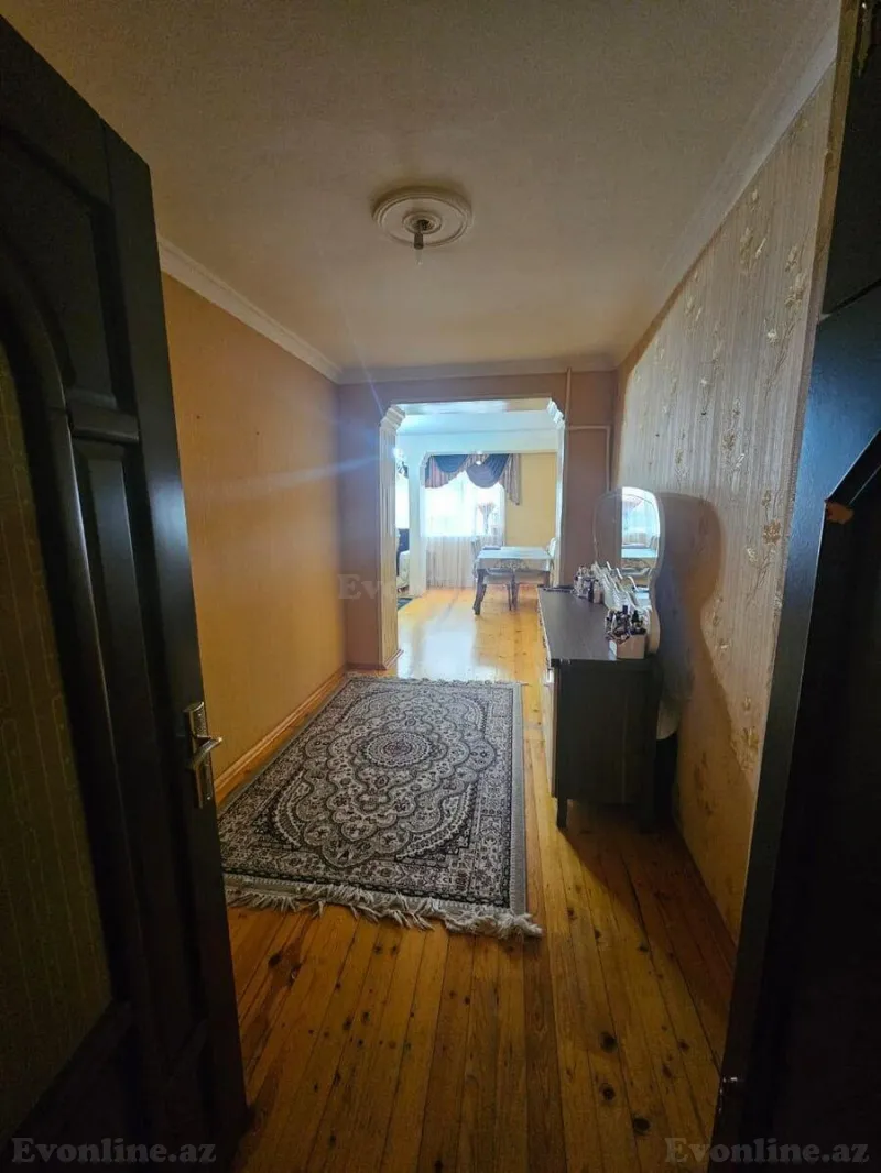 Satılır 3 otaqlı Mənzil Köhnə tikili 100 m² Memar Əcəmi m. - şəkil 6