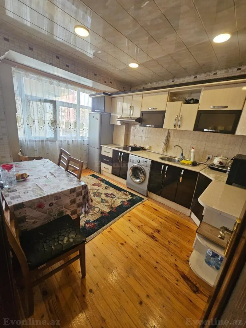 Satılır 3 otaqlı Mənzil Köhnə tikili 100 m² Memar Əcəmi m. - şəkil 8