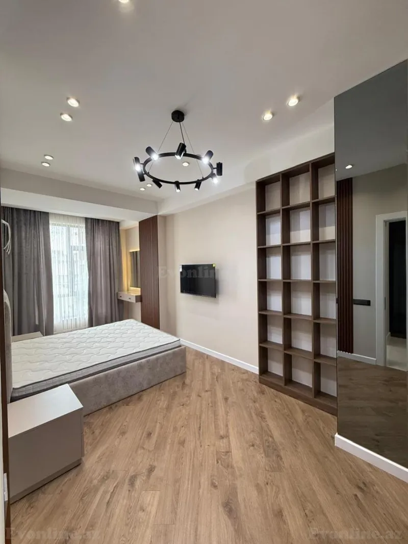 Satılır 3 otaqlı Mənzil Yeni tikili 118 m² 28 May m. - şəkil 20