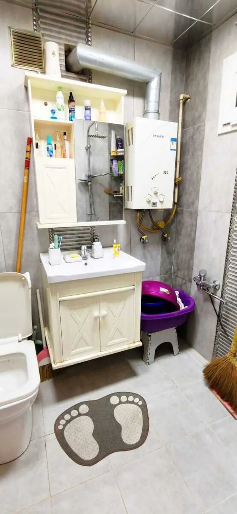 Satılır 3 otaqlı Mənzil Köhnə tikili 62 m² Biləcəri - şəkil 2