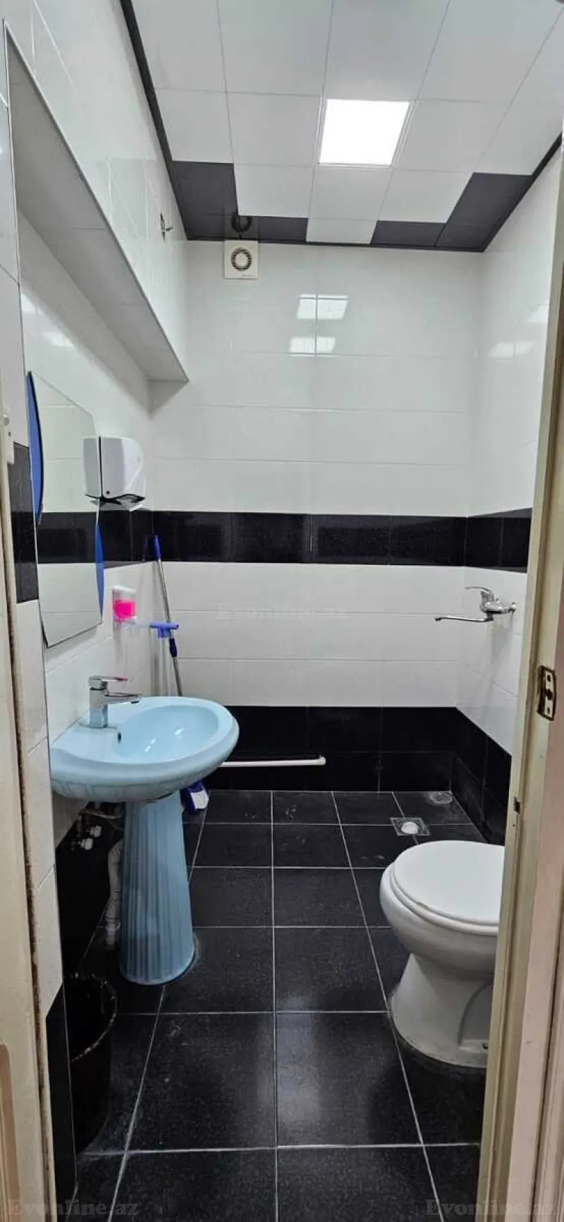 Kirayə verilir Ofis 150 m² Nizami m. - şəkil 14