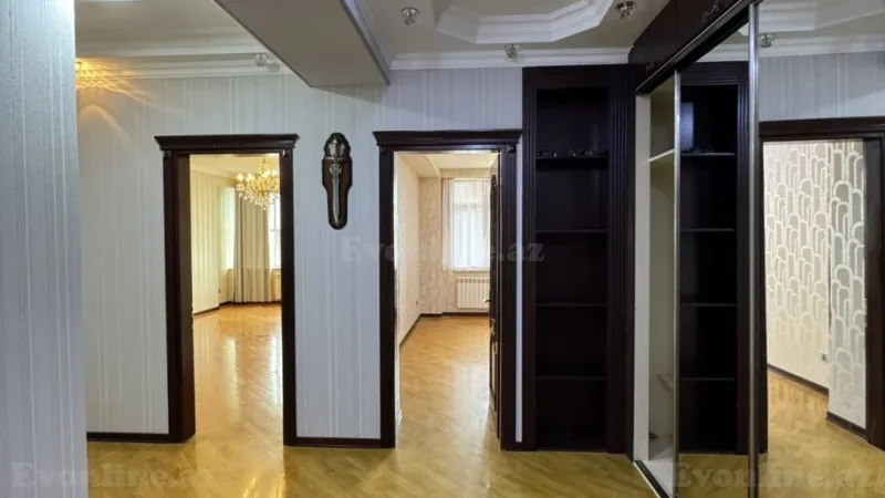 Kirayə verilir 4 otaqlı Mənzil Yeni tikili 150 m² 8-ci mikrorayon - şəkil 2