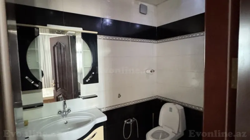 Kirayə verilir 4 otaqlı Mənzil Yeni tikili 150 m² 8-ci mikrorayon - şəkil 9