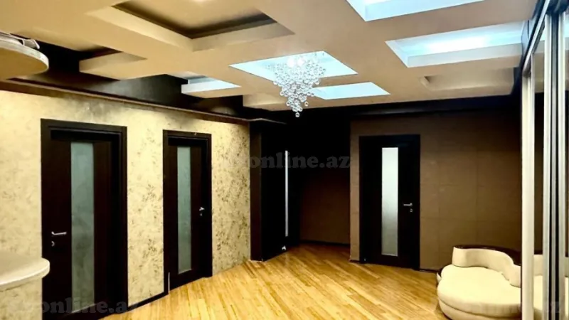 Satılır 3 otaqlı Mənzil Yeni tikili 171 m² 28 May m. - şəkil 21