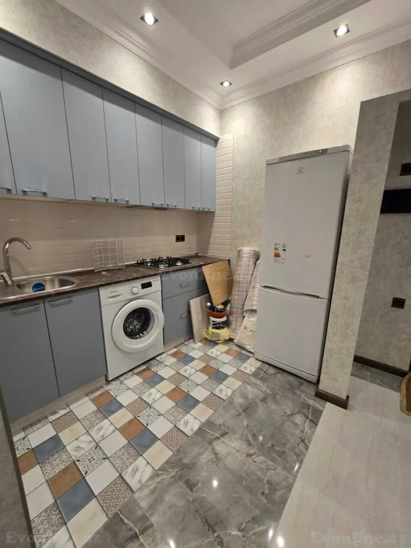 Kirayə verilir 3 otaqlı Mənzil Yeni tikili 75 m² Neftçilər m. - şəkil 12