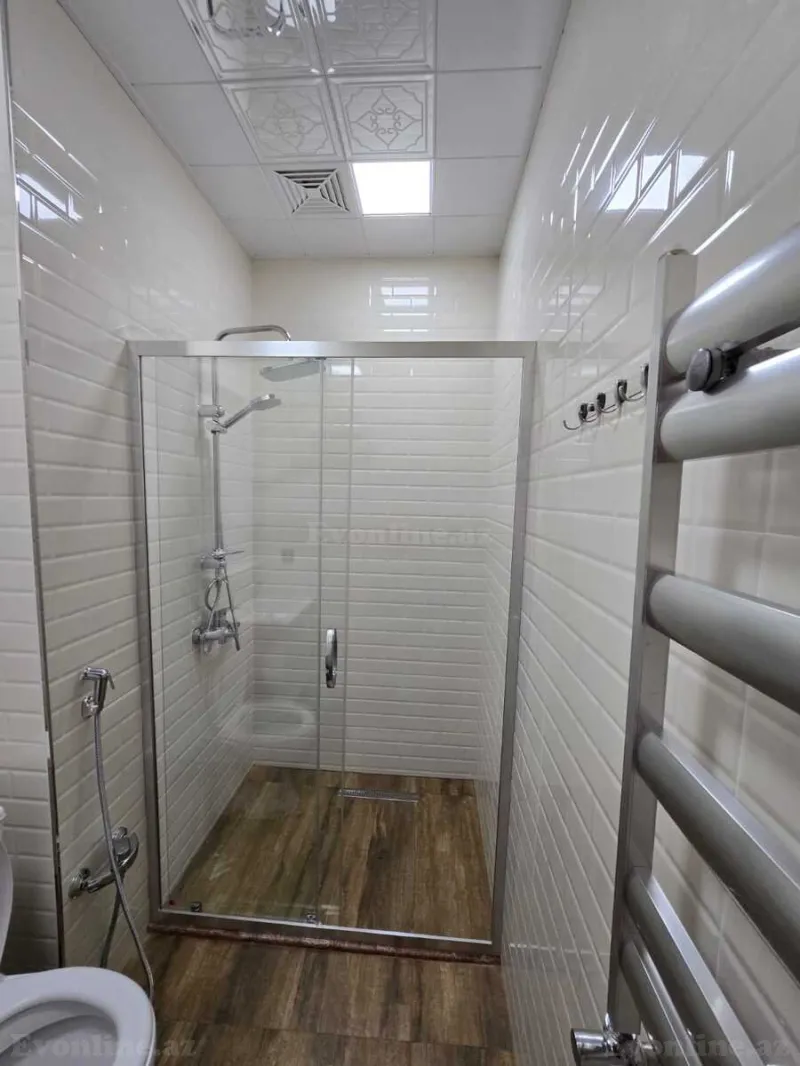 Kirayə verilir 3 otaqlı Mənzil Yeni tikili 75 m² Neftçilər m. - şəkil 14