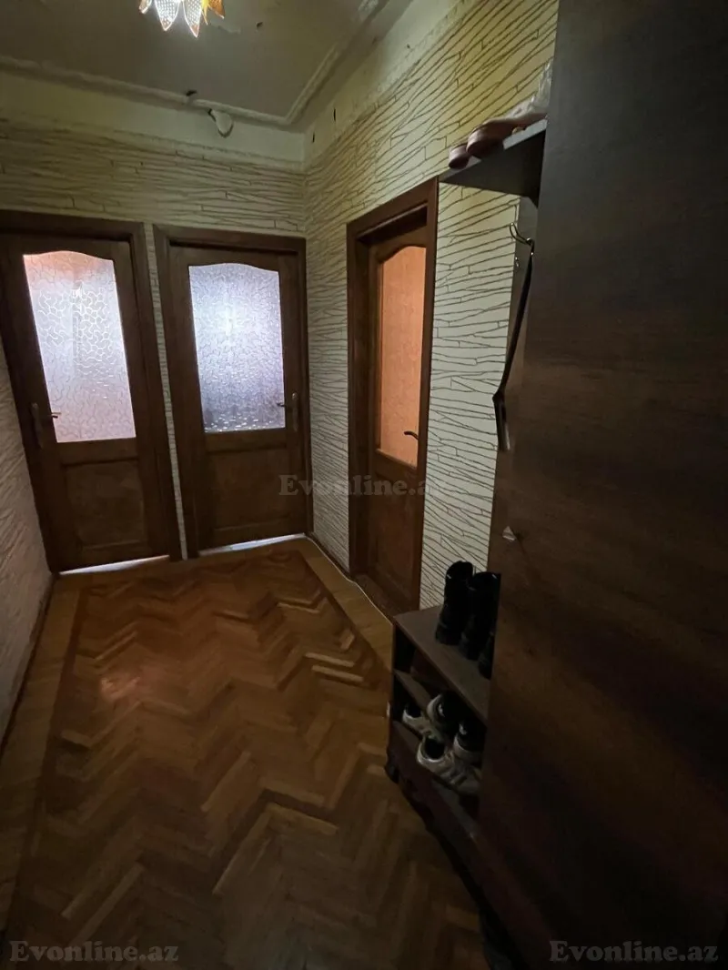 Satılır 2 otaqlı Mənzil Köhnə tikili 65 m² Nərimanov r. - şəkil 10