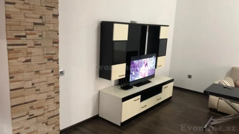 Kirayə verilir 2 otaqlı Mənzil Yeni tikili 65 m² Xətai m. - şəkil 3