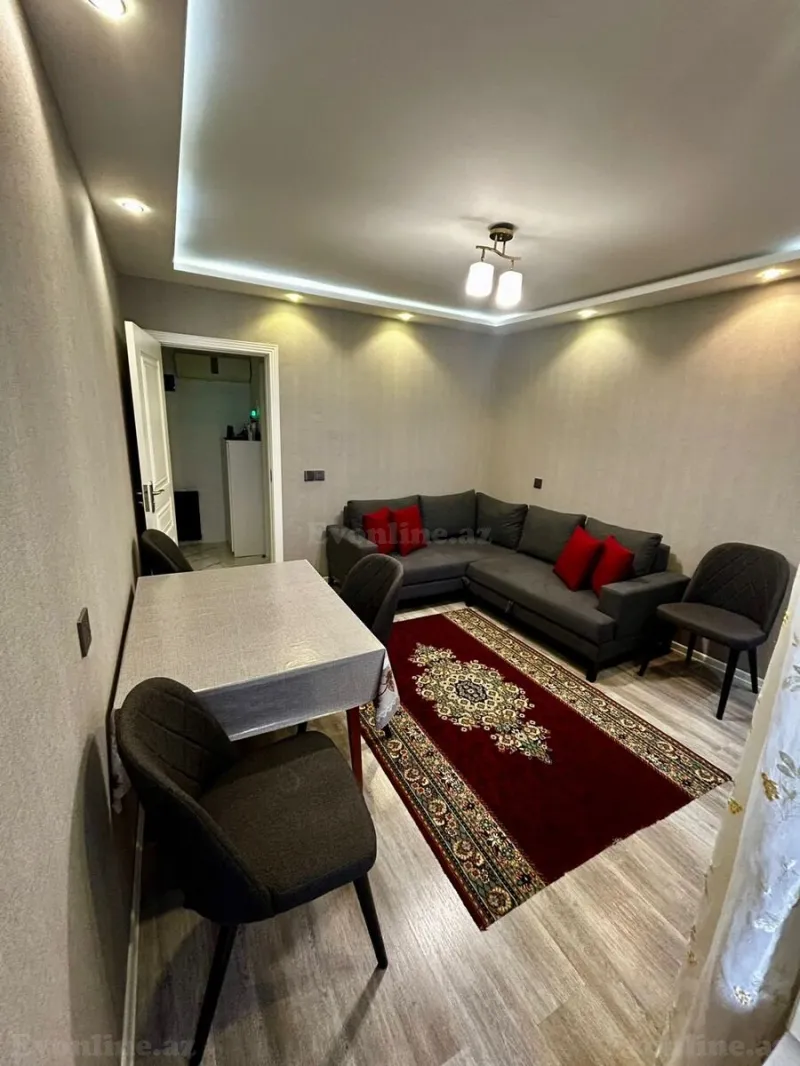 Satılır 2 otaqlı Mənzil Köhnə tikili 35 m² Əhmədli m.