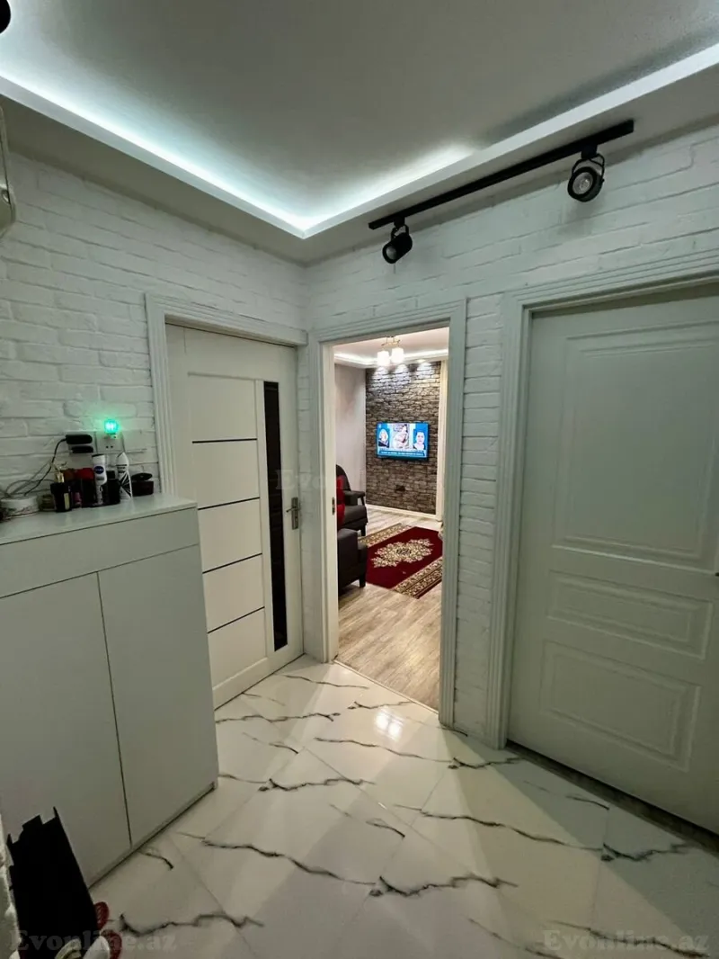 Satılır 2 otaqlı Mənzil Köhnə tikili 35 m² Əhmədli m. - şəkil 3