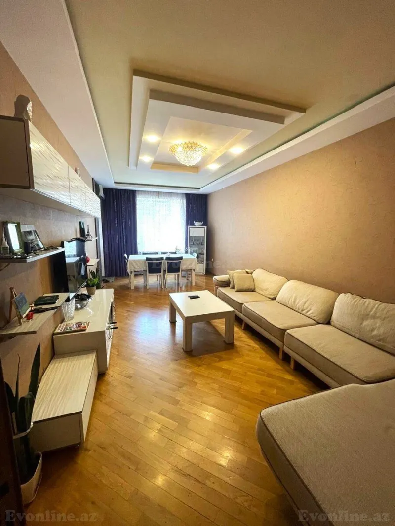 2 otaqlı Mənzil 100 m² 9-cu mikrorayon Satılır