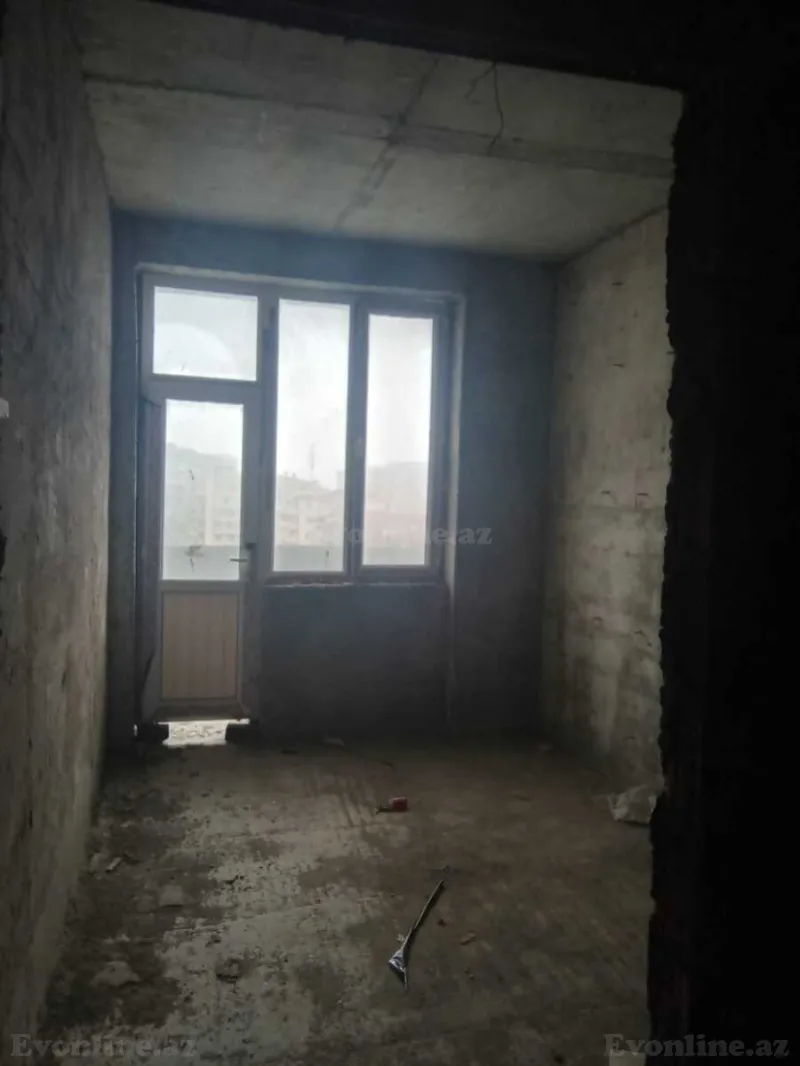 Satılır 2 otaqlı Mənzil Yeni tikili 78 m² İnşaatçılar m. - şəkil 3