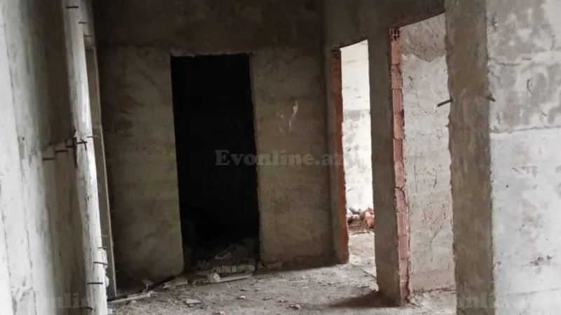 Satılır 2 otaqlı Mənzil Yeni tikili 78 m² İnşaatçılar m. - şəkil 4