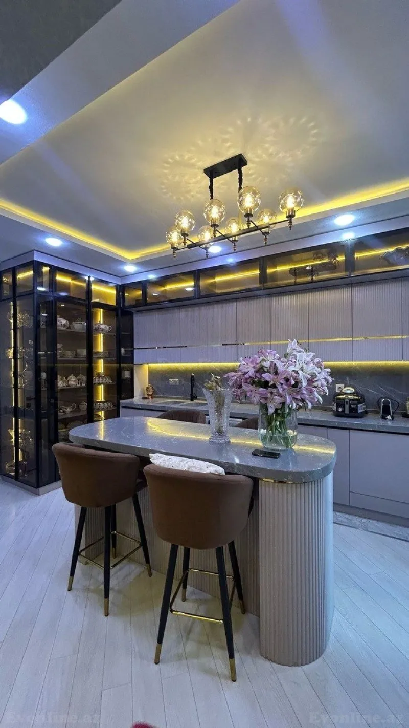 Kirayə verilir 3 otaqlı Mənzil Yeni tikili 190 m² Nəriman Nərimanov m. - şəkil 6