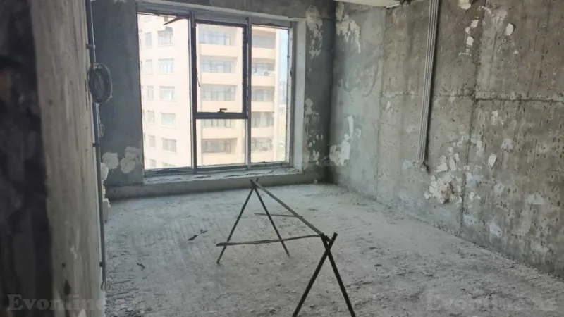 Satılır 3 otaqlı Mənzil Yeni tikili 155 m² Elmlər Akademiyası m. - şəkil 4