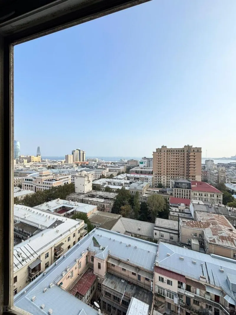 Satılır 4 otaqlı Mənzil Yeni tikili 228 m² Sahil m. - şəkil 20