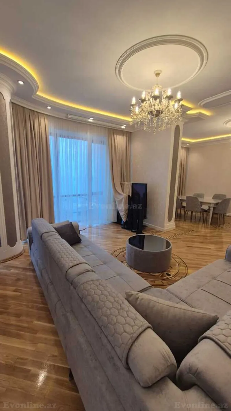 Kirayə verilir 4 otaqlı Mənzil Yeni tikili 200 m² Sahil m. - şəkil 6