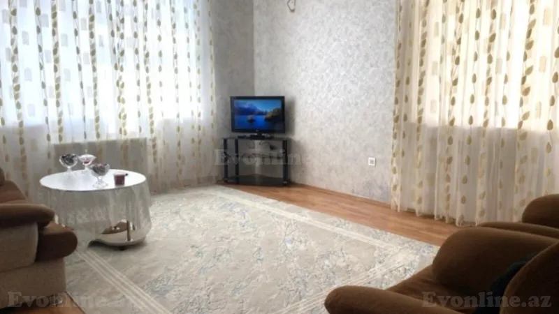 3 otaqlı Mənzil 100 m² Həzi Aslanov Satılır