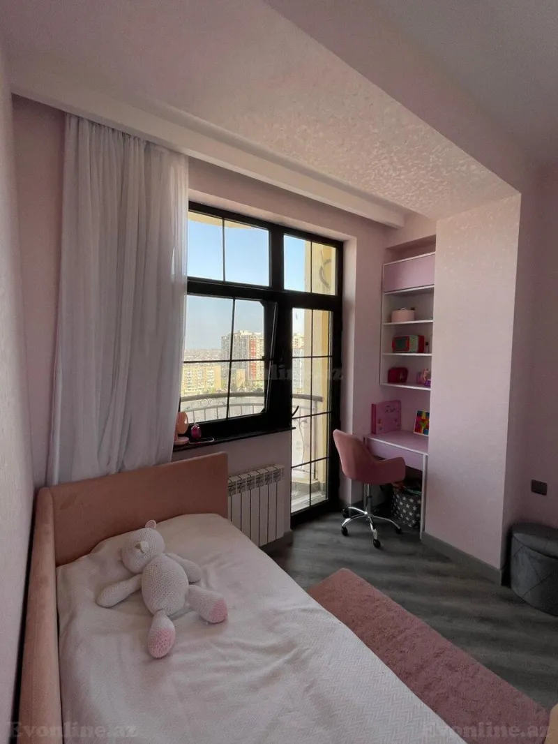 Satılır 4 otaqlı Mənzil Yeni tikili 140 m² Neftçilər m. - şəkil 5