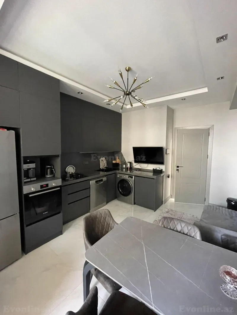 Satılır 4 otaqlı Mənzil Yeni tikili 140 m² Neftçilər m. - şəkil 9