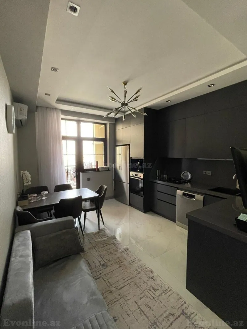 Satılır 4 otaqlı Mənzil Yeni tikili 140 m² Neftçilər m. - şəkil 10