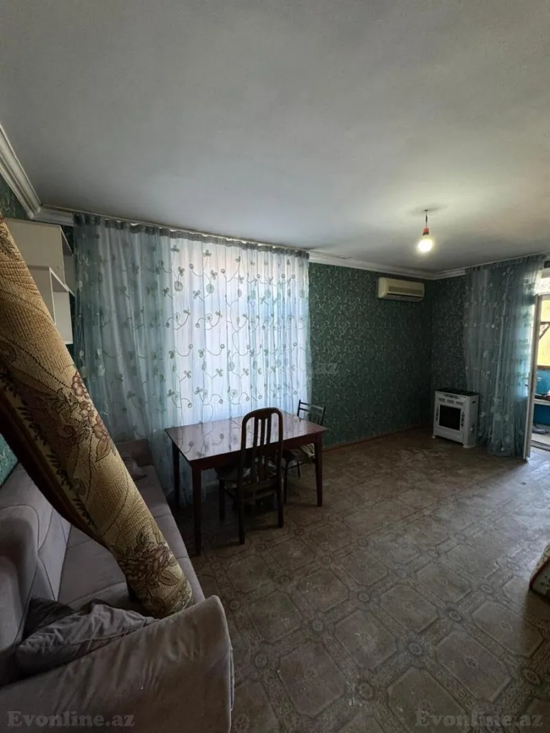 Satılır 1 otaqlı Mənzil Köhnə tikili 40 m² Yeni Suraxanı - şəkil 2