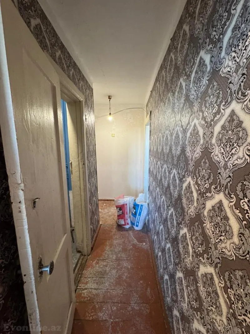 Satılır 1 otaqlı Mənzil Köhnə tikili 40 m² Yeni Suraxanı - şəkil 6