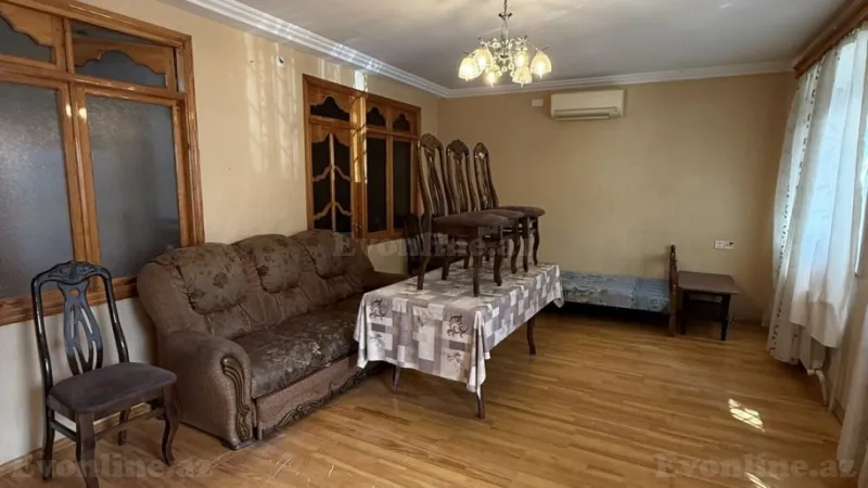 Kirayə verilir 3 otaqlı Mənzil Köhnə tikili 100 m² Sabunçu r.