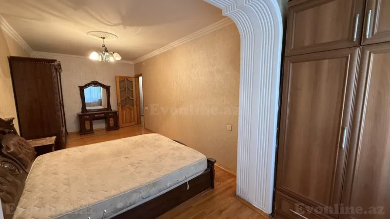 Kirayə verilir 3 otaqlı Mənzil Köhnə tikili 100 m² Sabunçu r. - şəkil 7