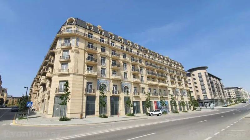 5 otaqlı Ofis 220 m² Xətai r. Kirayə verilir