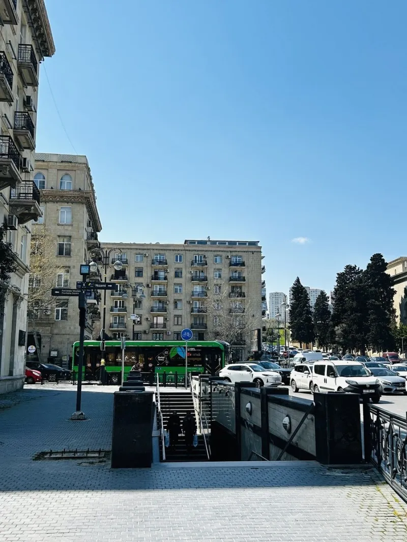 Kirayə verilir Obyekt 15 m² Nizami m.