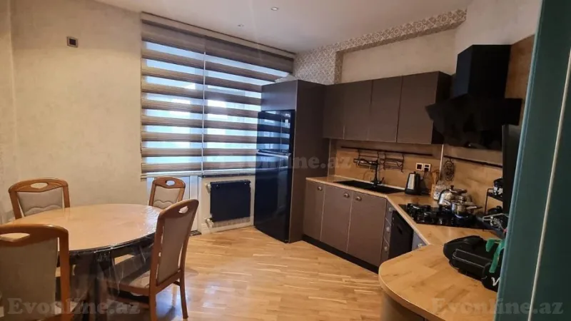 Satılır 3 otaqlı Mənzil Yeni tikili 120 m² İnşaatçılar m. - şəkil 6