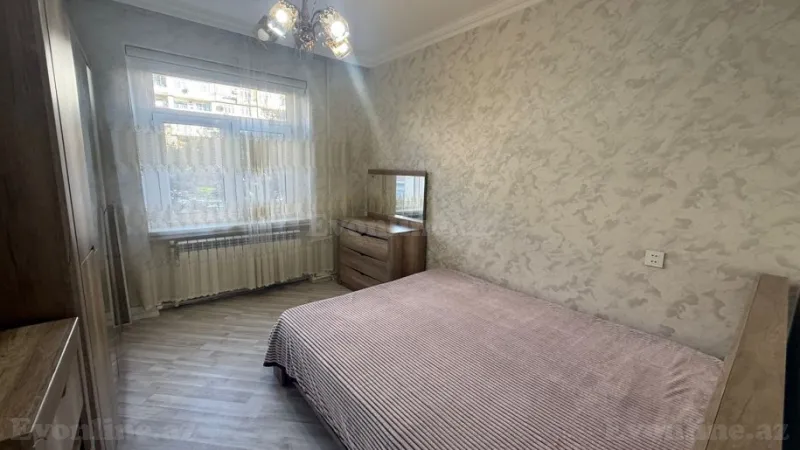 Satılır 2 otaqlı Mənzil Köhnə tikili 60 m² Həzi Aslanov m. - şəkil 4