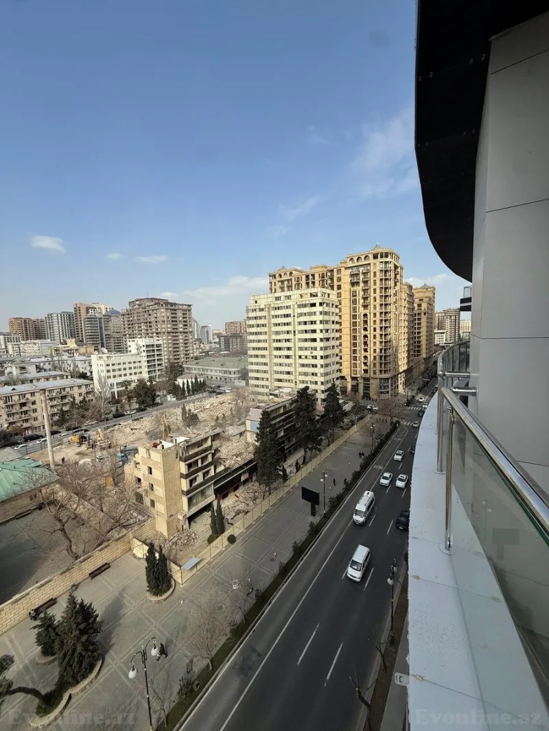 Satılır 2 otaqlı Mənzil Yeni tikili 73 m² 28 May m. - şəkil 12