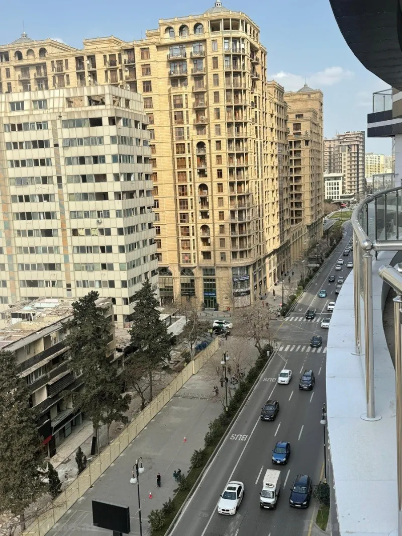 Satılır 2 otaqlı Mənzil Yeni tikili 73 m² 28 May m. - şəkil 15