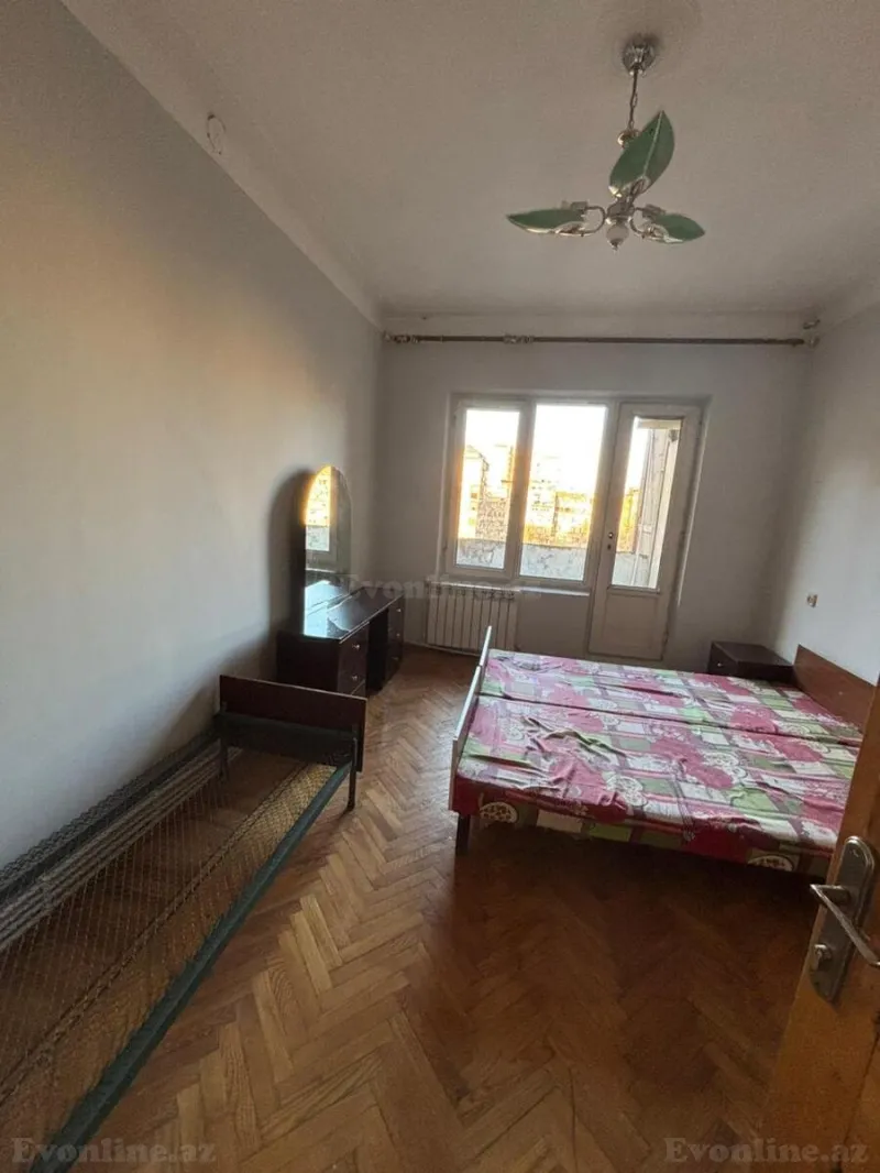 Kirayə verilir 2 otaqlı Mənzil Köhnə tikili 50 m² İnşaatçılar m. - şəkil 8