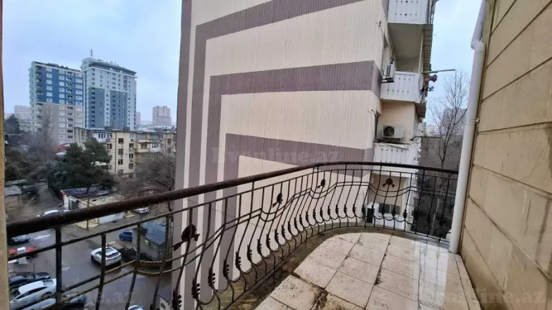 Satılır 7 otaqlı Mənzil Yeni tikili 408 m² Memar Əcəmi m. - şəkil 2