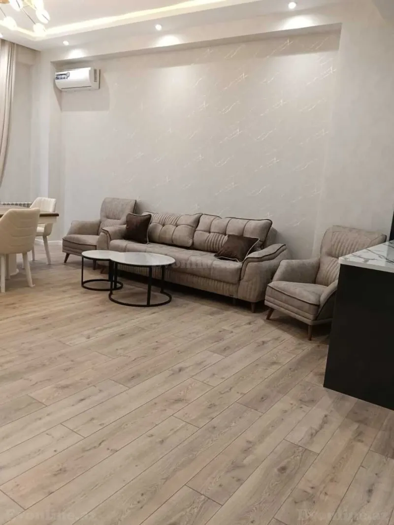 Satılır 2 otaqlı Mənzil Yeni tikili 91 m² 28 May m. - şəkil 3